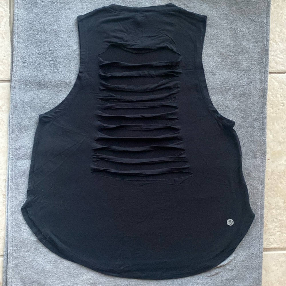 Scorpio Soul Slash back Black Sleeveless Women's fitness Top